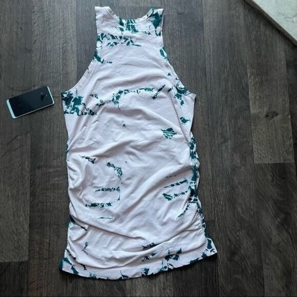 NUX Active Groove Seamless Tank Top Tie Dye Style Color Sugar Plum/ Sea Size S/M - Picture 11 of 12